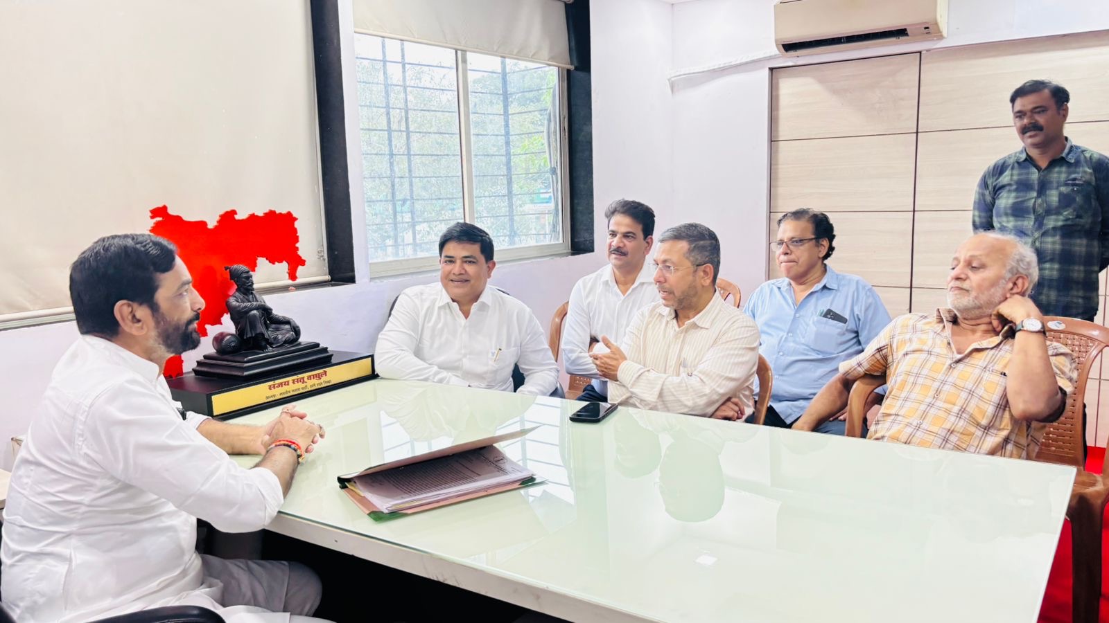 अर्धशतकानंतरही उपवन उद्योजकांची कोंडी सुटेना, मध्यप्रदेशच्या उपमुख्यमंत्र्यांशी आ.केळकर यांची चर्चा