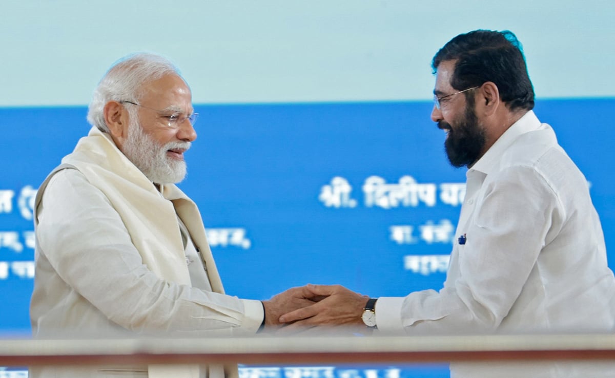 जीएसटी दरांमध्ये केलेल्या बदलामुळे उद्यापासून देशात महासत्तेची घटस्थापना होणार.