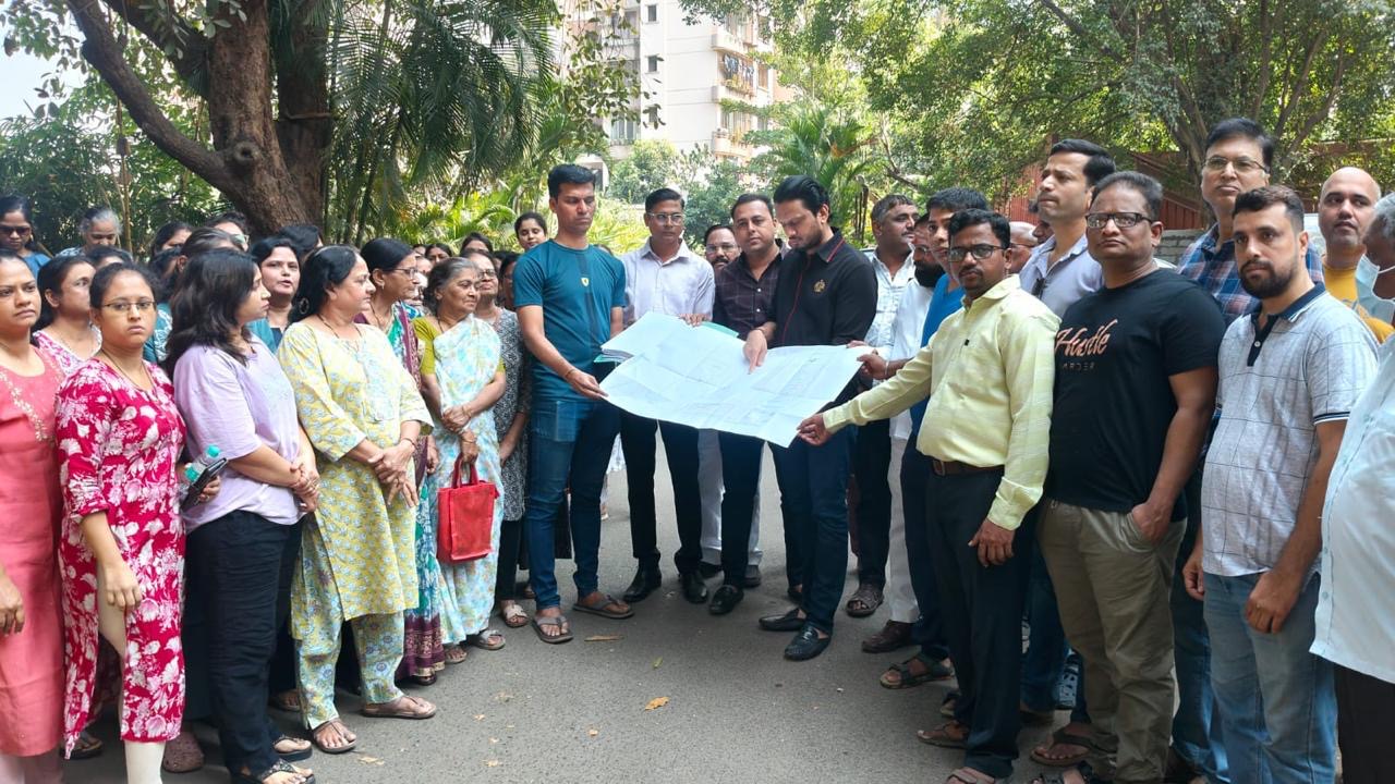 घोडबंदरमध्ये विकासकाने अडवली गृहसंकुलाची वाट.