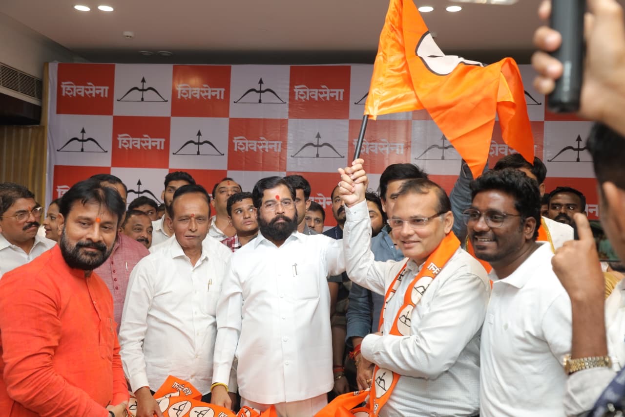 ठाण्यात महाशक्तीप्रवेश! ‘शिवसेनेचा भगवा प्रत्येक नगरपालिकेवर फडकणार!’
